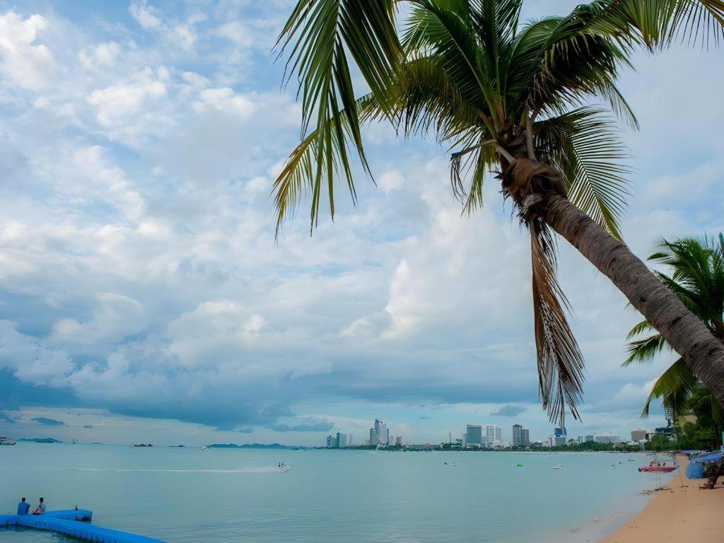 Lido Beach Hotel Pattaya Ngoại thất bức ảnh