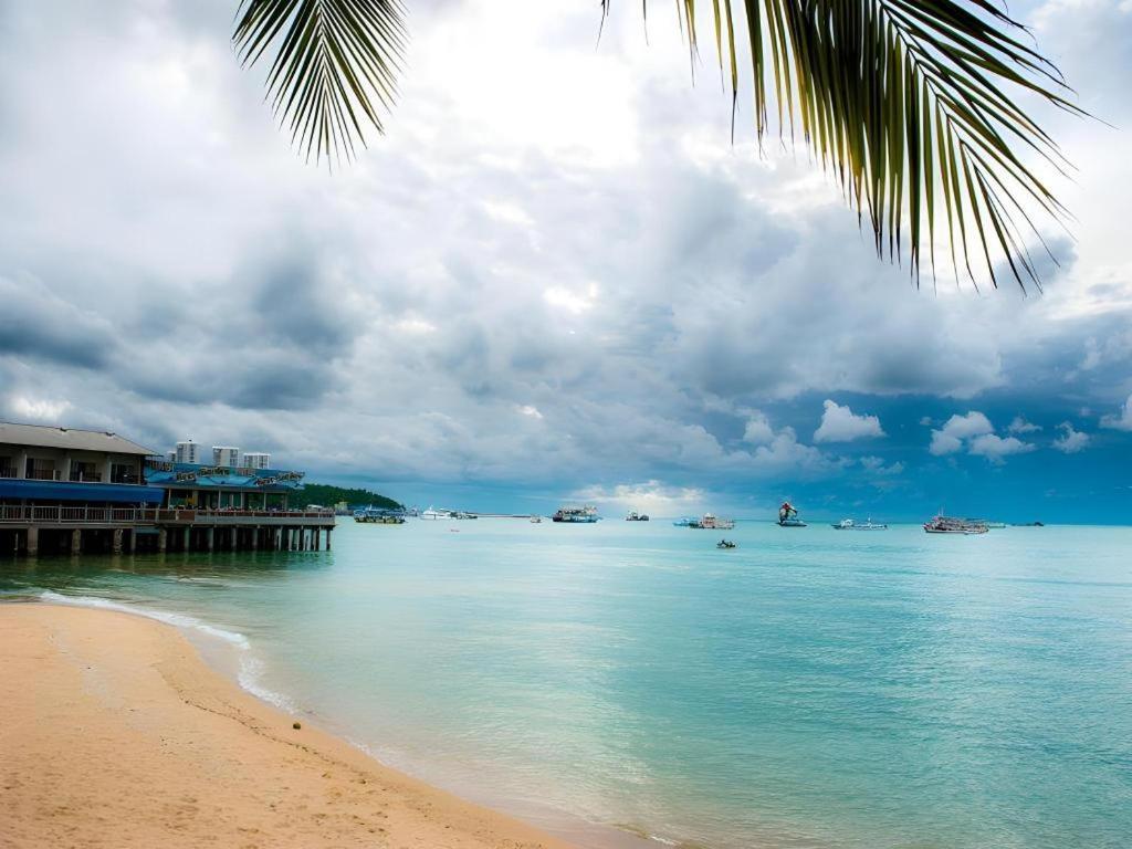 Lido Beach Hotel Pattaya Ngoại thất bức ảnh