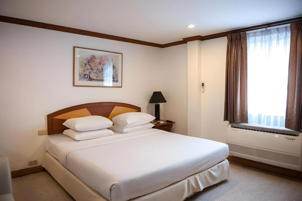 Lido Beach Hotel Pattaya Ngoại thất bức ảnh