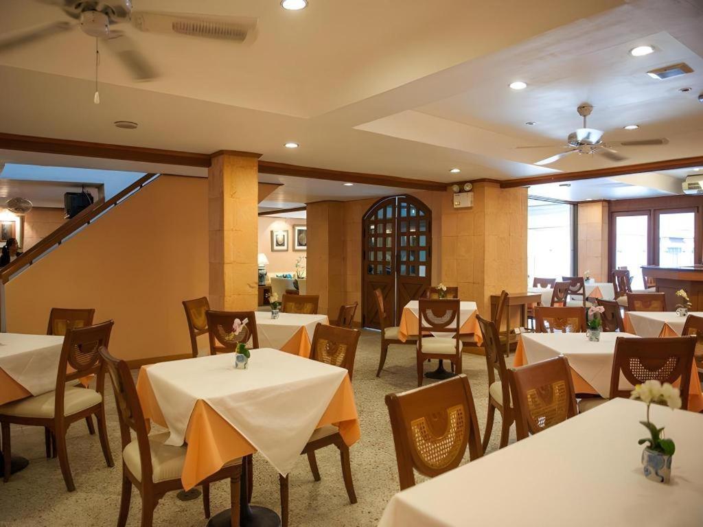 Lido Beach Hotel Pattaya Ngoại thất bức ảnh